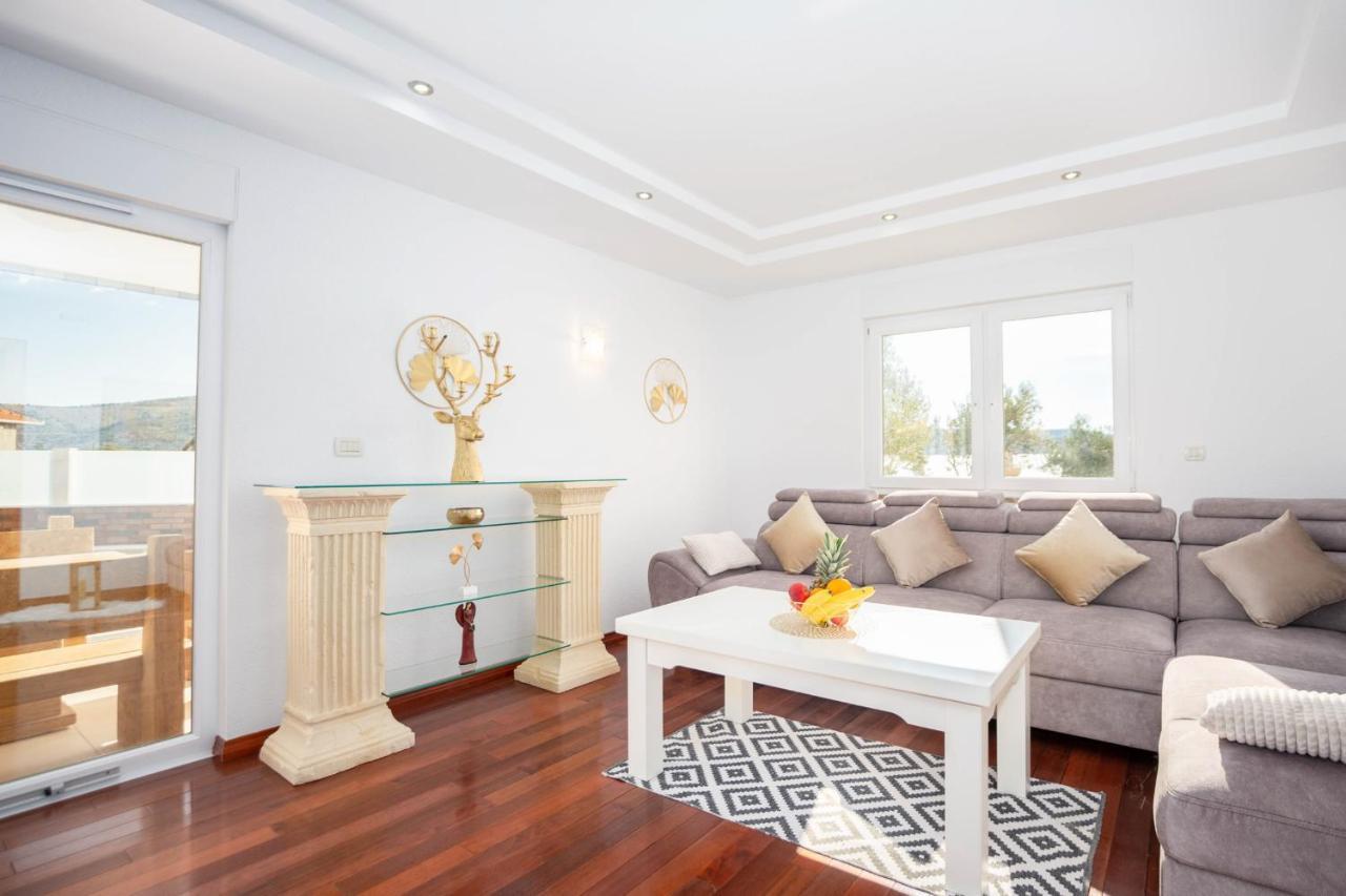 Luxury Villa Ivana Marina Εξωτερικό φωτογραφία