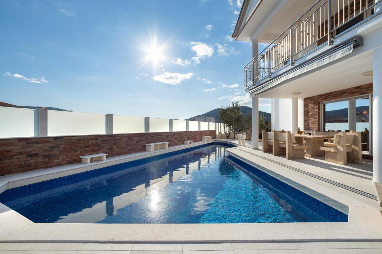 Luxury Villa Ivana Marina Εξωτερικό φωτογραφία